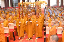 Ngày 20/4, Đức Đại lão Hòa thượng Thích Trí Quảng, Đệ Tứ Pháp Chủ Giáo hội Phật giáo Việt Nam, kiêm Viện trưởng Học viện Phật giáo Việt Nam tại Thành phố Hồ Chí Minh thuyết pháp và kiểm tra tiến độ chuẩn bị Đại lễ Vesak tại Học viện. (Ảnh: GH)