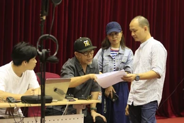 Nhạc sỹ Huy Tuấn và đạo diễn Lại Bắc Hải Đăng tham gia dàn dựng chương trình. (Ảnh: VTV)