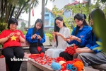 Tuổi trẻ Thủ đô lan tỏa tình yêu nước qua sản phẩm thủ công 