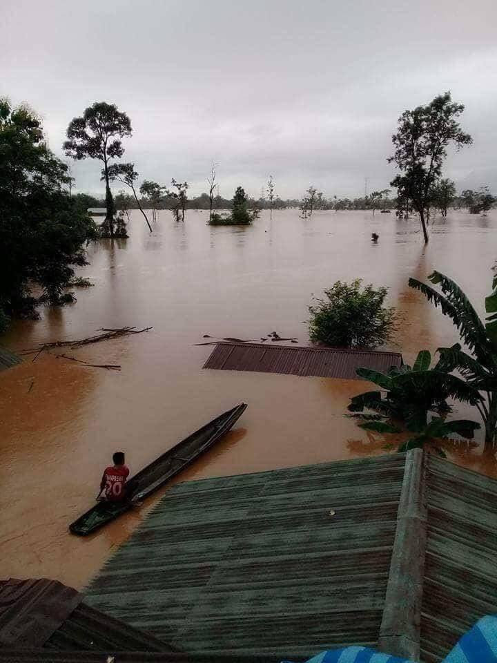 Đập thủy điện Xe Pian-Xe Namnoy đang được Công ty điện lực Xe Pian-Xe Namnoy (PNPC) tiến hành xây dựng. Đập thủy điện với công suất dự kiến 410 MW này nằm ở phía Nam Lào, có khả năng sản sinh lượng điện lên tới 1.860 GW giờ.