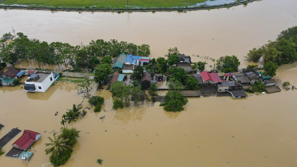 Xã Tân Tiến nằm sát sông Bùi. (Ảnh: Hoài Nam/Vietnam+)