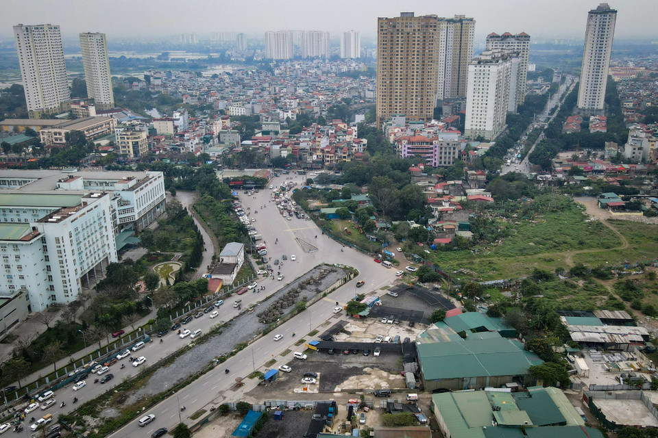 Đại lộ Chu Văn An, nay được gọi là đường Phạm Tu (Thanh Trì, Hà Nội) là đường nối Vành đai 3 đi Phúc La (Hà Đông) được Ủy ban Nhân dân Thành phố Hà Nội phê duyệt tổng mức đầu tư khoảng 2.000 tỷ đồng và chính thức thông xe vào tháng 2/2020. (Ảnh: PV/Vietnam+)