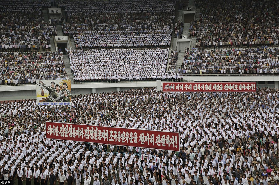 Cuộc chiến kết thúc với một lệnh ngừng bắn, thay vì một thỏa thuận hòa bình. Vì thế về mặt kỹ thuật, hai miền Triều Tiên vẫn đang trong tình trạng chiến tranh với nhau. (Nguồn: AP)