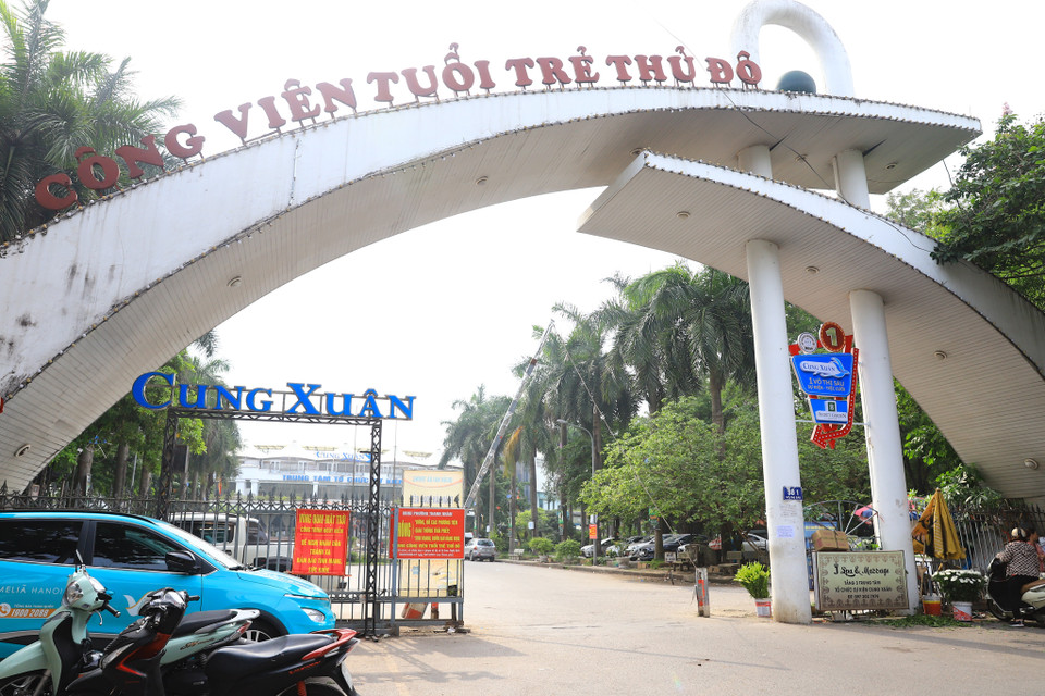 Công viên Tuổi Trẻ là một trong những công viên lớn tại Hà Nội thuộc địa phận phường Thanh Nhàn (quận Hai Bà Trưng), là một trong 9 công trình trọng điểm của Thành phố Hà Nội. (Ảnh: Hoài Nam/Vietnam+)