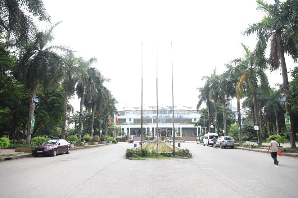 Theo quy hoạch chi tiết, Công viên Tuổi trẻ có tổng diện tích mặt bằng khoảng 26,43 ha, phía Bắc giáp đường Trần Khát Chân, phía Nam giáp đường Thanh Nhàn, phía Đông giáp đường Kim Ngưu, phía Tây giáp đường Võ Thị Sáu. (Ảnh: Hoài Nam/Vietnam+)