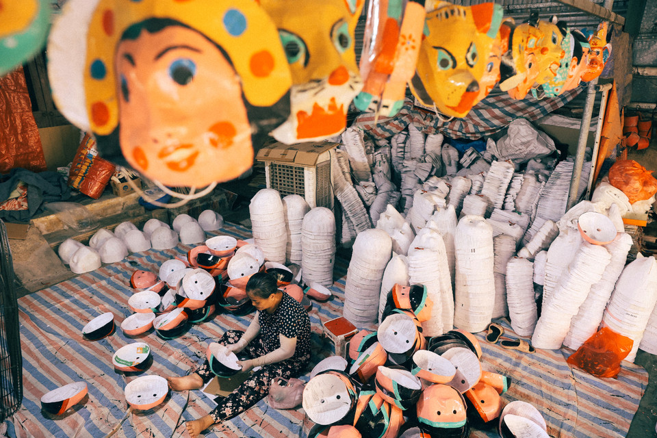 Những ngày này, không khí Trung thu đã đến sớm tại làng Ông Hảo (Yên Mỹ, Hưng Yên). Đây là nơi sản xuất các món đồ chơi truyền thống hơn nửa thế kỷ qua. (Ảnh: Hoài Nam/Vietnam+)