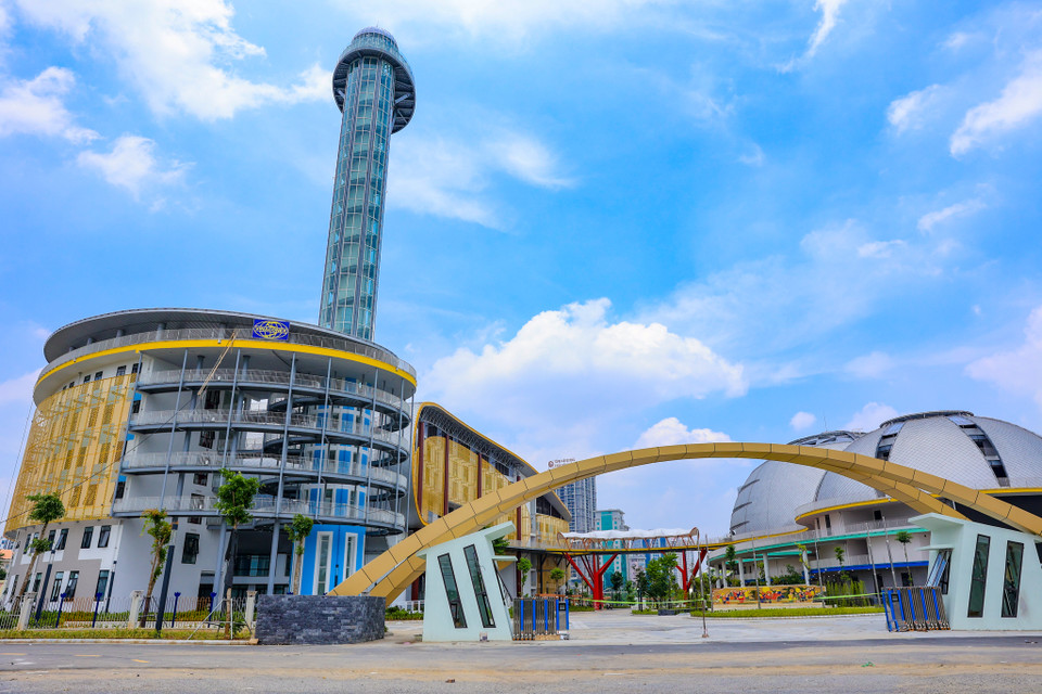 Khu vực cổng vào Cung thiếu nhi Hà Nội. (Ảnh: Hoài Nam/Vietnam+)