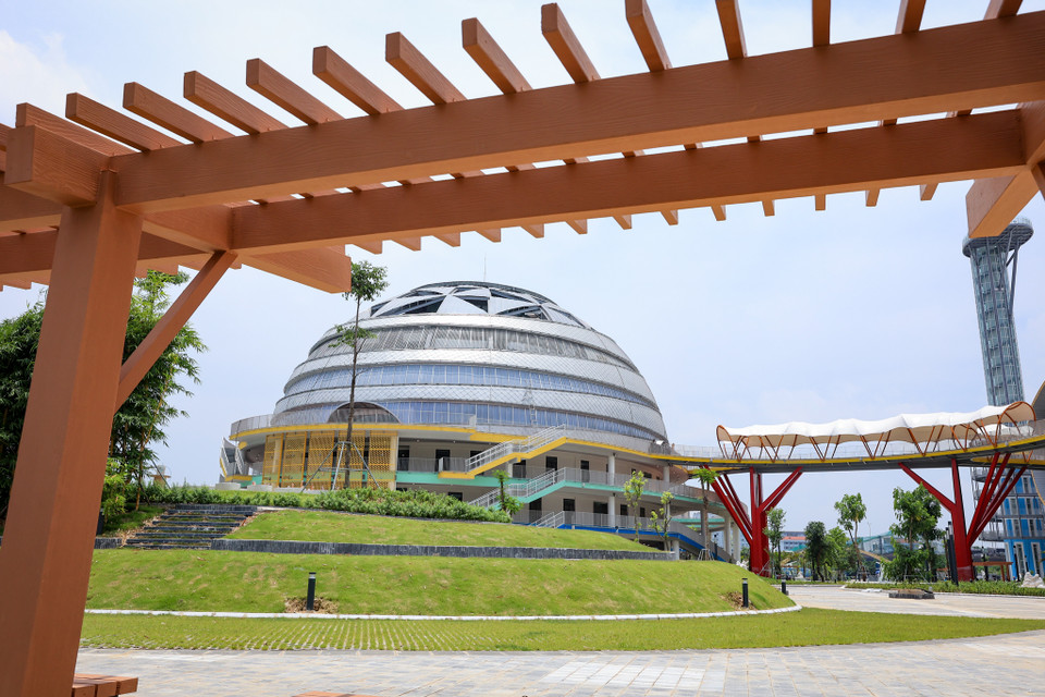 Bên trong khu nhà A sẽ có các hạng mục chính như: Nhà hát đa năng 800 chỗ; Rạp chiếu phim 3D - 4D công suất 200 chỗ ngồi; Câu lạc bộ nghệ thuật múa, âm nhạc. (Ảnh: Hoài Nam/Vietnam+)