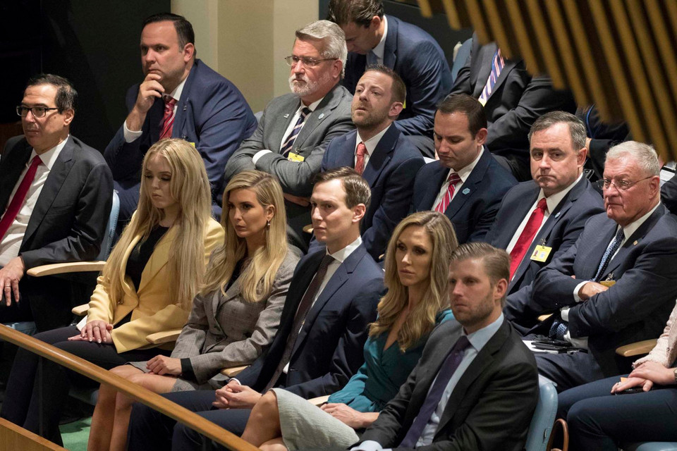 Các con của ông Trump theo dõi bài phát biểu của cha mình hôm 25/9 (Nguồn: CNN)