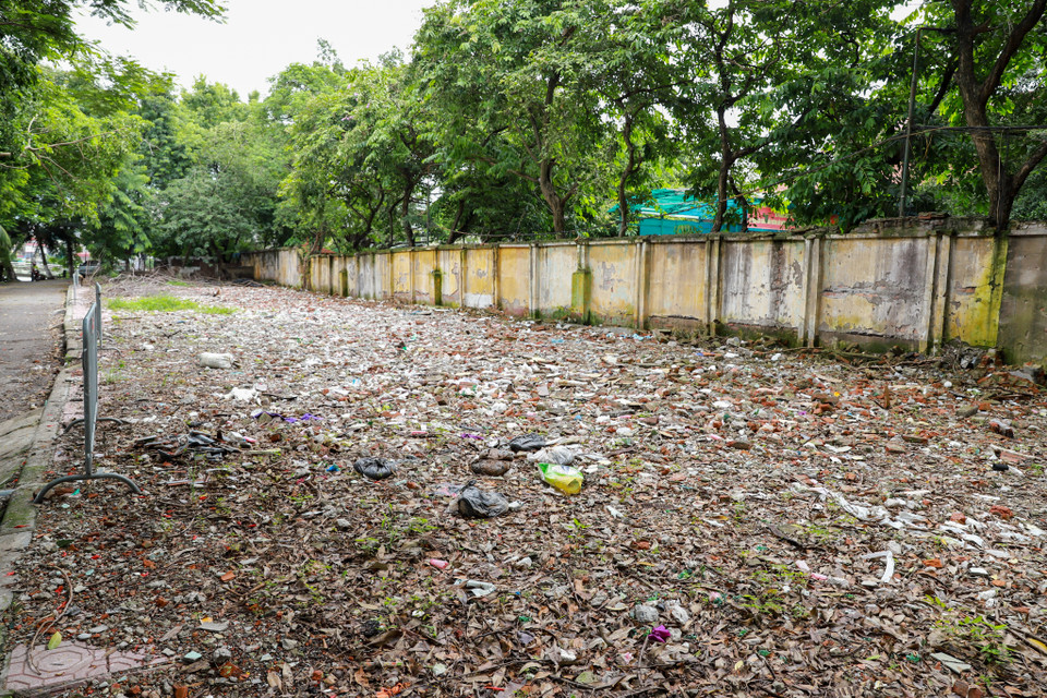 Khu vực sai phạm quán bia trước đây đã được phá bỏ hoàn toàn. (Ảnh: Hoài Nam/Vietnam+)