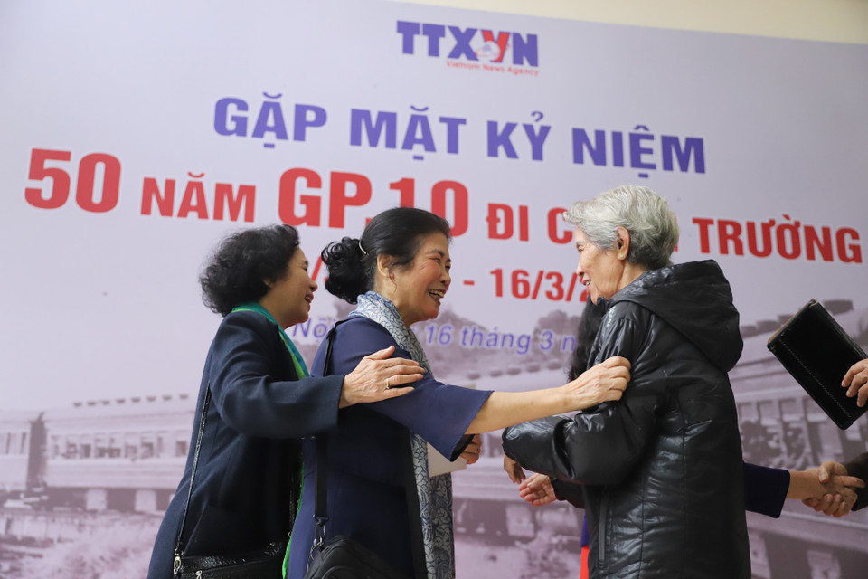 Ngày 16/3, tại cơ quan Thông tấn xã Việt Nam (số 5 Lý Thường Kiệt, Hà Nội) đã diễn ra buổi gặp mặt 50 năm GP10 - khóa đào tạo phóng viên thứ 10 của Thông tấn xã Giải phóng. (Ảnh: Hoài Nam/Vietnam+)
