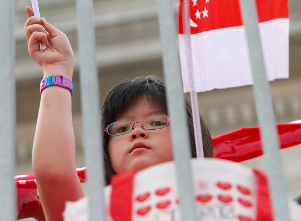 Sau khi tách khỏi Malaysia năm 1965, đảo quốc với 5,5 triệu dân này đã trở thành trung tâm kinh tế hàng đầu khu vực và thế giới.
