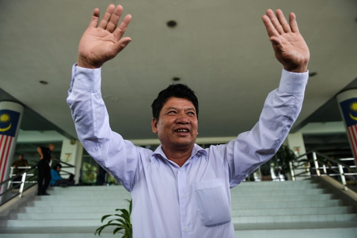 Ông Đoàn Văn Thanh, bố đẻ của Đoàn Thị Hương không giấu nổi vui mừng khi nghe tin con sẽ sớm được thả tự do.