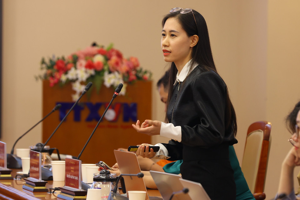 Đặc biệt, các diễn giả cũng trình bày các giải pháp công nghệ nhằm giúp các tòa soạn phát triển độc giả, nâng cao hiệu suất, hiệu quả của thông tin làm đòn bẩy cho kinh tế báo chí. (Ảnh: PV/Vietnam+)