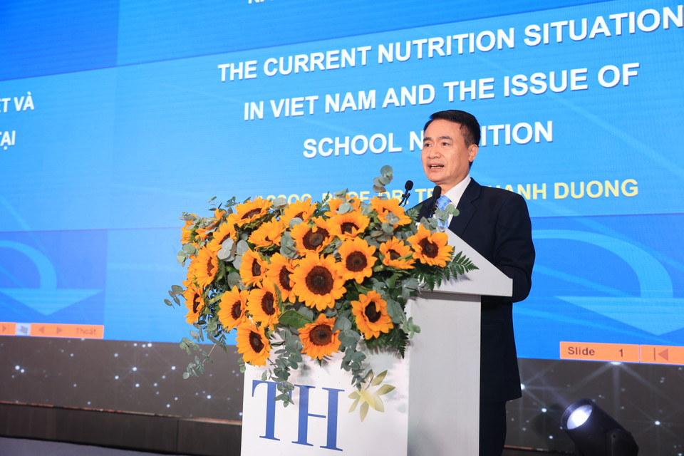 Trong lĩnh vực dinh dưỡng học đường, theo Phó Giáo sư, Tiến sỹ Trần Thanh Dương, Viện trưởng Viện Dinh dưỡng, Bộ Y tế, để đạt được các mục tiêu đề ra, ngoài sự nỗ lực, chủ động của nhà trường và các tổ chức giáo dục, cần có sự tham gia của gia đình, doanh nghiệp và toàn thể cộng đồng. (Ảnh: Hoài Nam/Vietnam+)