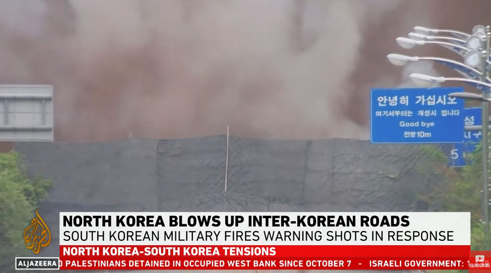Sự việc diễn ra 1 ngày sau khi Triều Tiên cho nổ một số đoạn trên các đường Gyeongui và Donghae ở phía Bắc Đường ranh giới quân sự (MLD) vào trưa 15/10. (Nguồn: Al Jazeera)