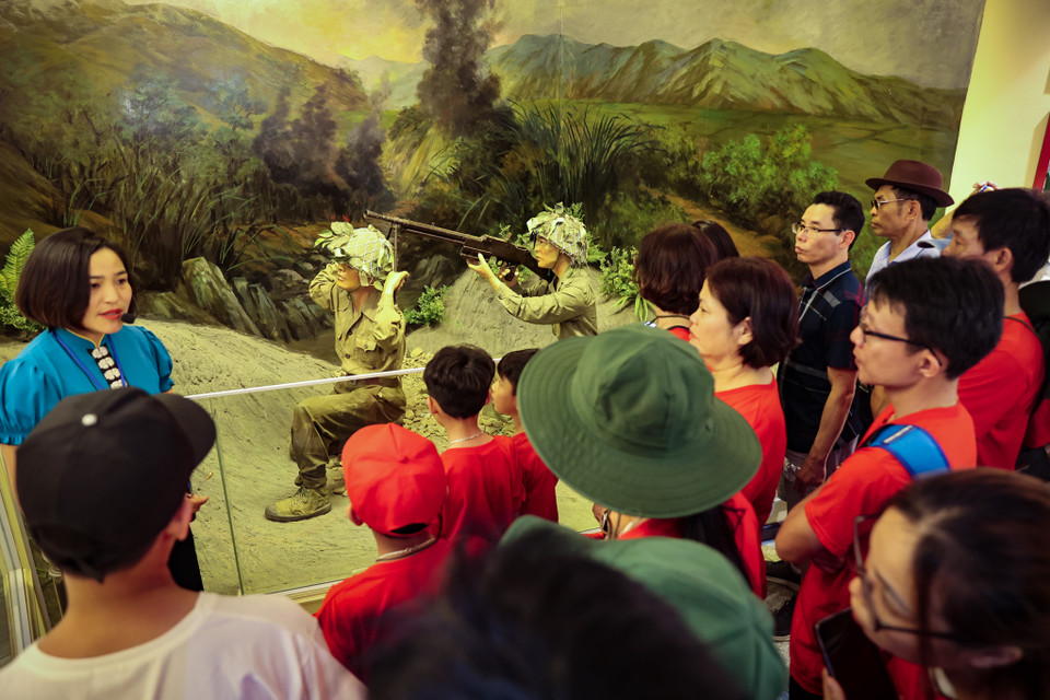 Bảo tàng đã và đang trở thành điểm du lịch hấp dẫn, không thể bỏ qua đối với mỗi du khách khi đến mảnh đất lịch sử Điện Biên. (Ảnh: Hoài Nam/Vietnam+)