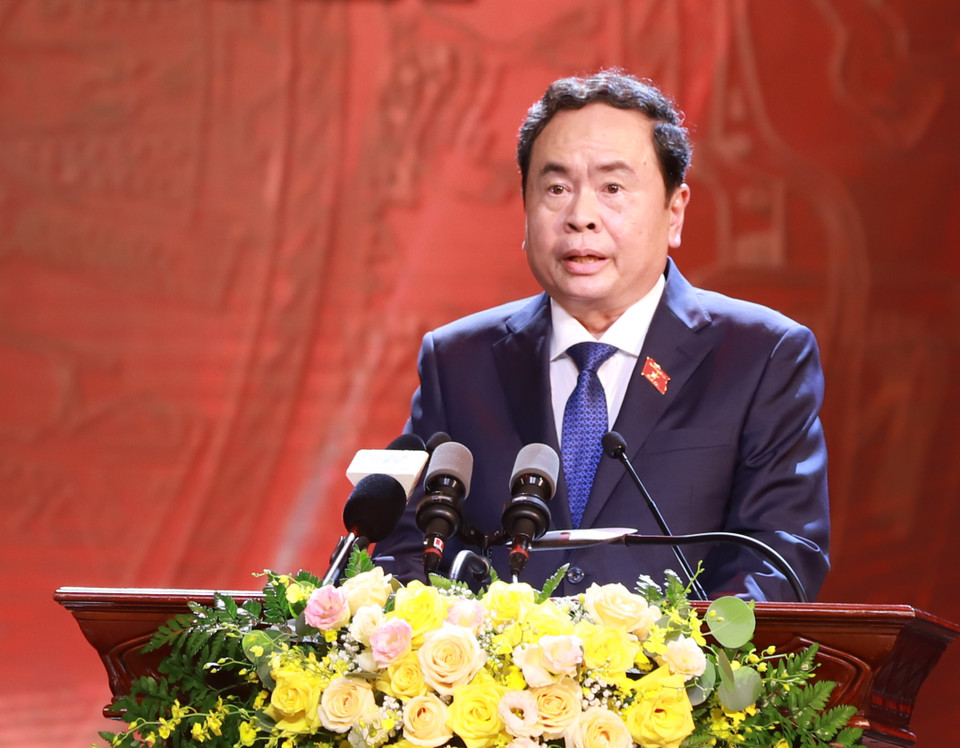 Ông Trần Thanh Mẫn, Ủy viên Bộ Chính trị, Phó Chủ tịch Thường trực Quốc hội, Trưởng ban Chỉ đạo Giải báo chí Diên Hồng phát biểu chỉ đạo phát động Giải Diên Hồng lần thứ hai năm 2024. (Ảnh: Hoài Nam/Vietnam+)