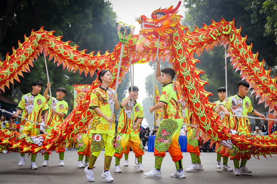Đến với giải đấu không chỉ có các “lão làng” trong nghề mà có cả những đoàn viên còn nhỏ tuổi. (Ảnh: Hoài Nam/Vietnam+)