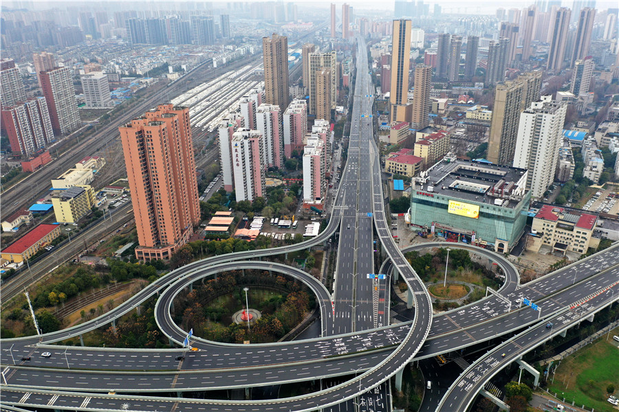 Đường phố Vũ Hán những ngày này nhìn từ trên cao (Ảnh: Chinadaily)