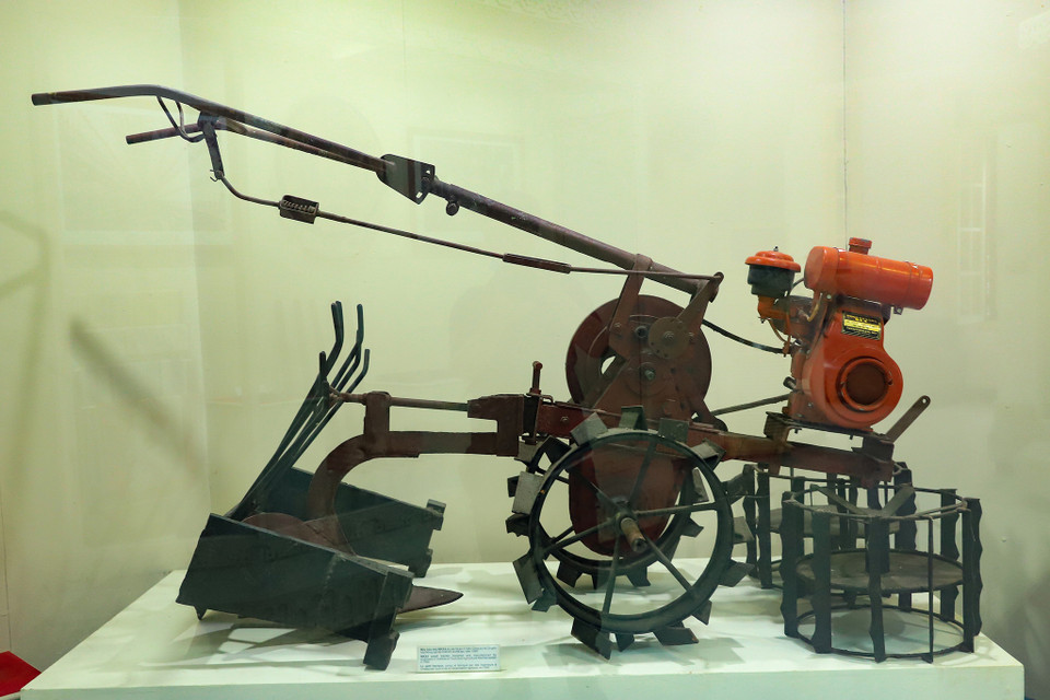 Bảo tàng Lịch sử quốc gia đang duy trì 2 hệ thống trưng bày cố định tại 2 cơ sở: số 1 Tràng Tiền-Hà Nội, trưng bày lịch sử Việt Nam từ thời Tiền sử đến hết triều Nguyễn (năm 1945); tại cơ sở số 216 Trần Quang Khải-Hà Nội, trưng bày về lịch sử Việt Nam từ giữa thế kỷ 20 đến nay. (Ảnh: Hoài Nam/Vietnam+)