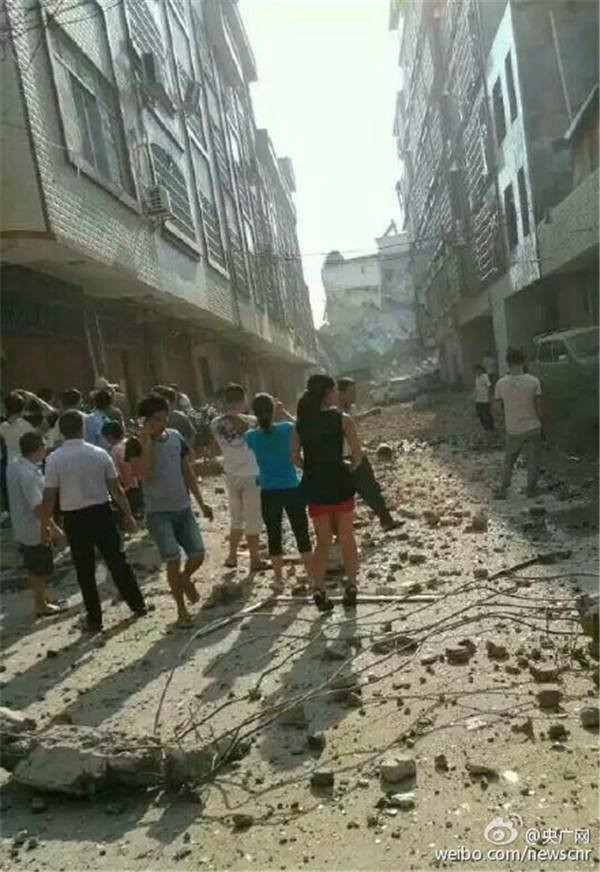 Cảnh sát đã loại trừ nguyên nhân khủng bố và truy tố vụ việc theo hướng một vụ án hình sự.