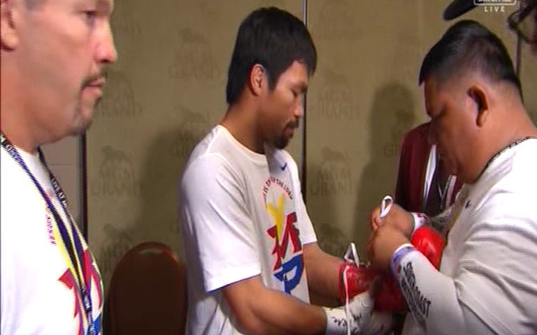 Theo dự kiến, trận đấu sẽ thu được 300 triệu USD từ hệ thống truyền hình trả tiền (pay-per-view).