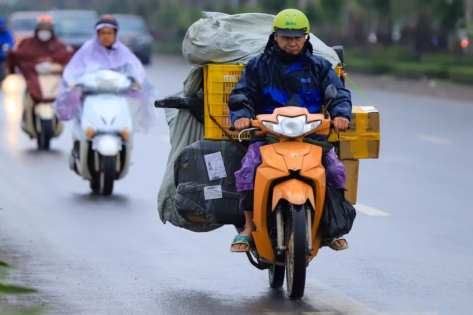 Theo thông tin từ Trung tâm khí tượng Thủy văn, hôm nay, nhiệt độ tại Hà Nội tiếp tục giảm nhẹ thêm 1 độ so với hôm trước với mức thấp nhất từ 7-9 độ. (Ảnh: Hoài Nam/Vietnam+)