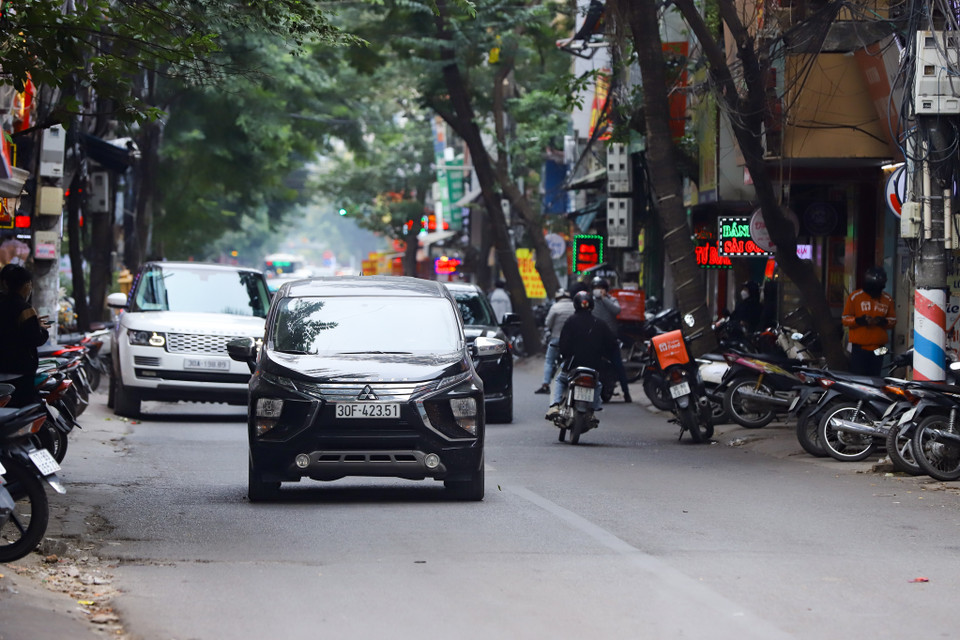 Tuyến đường mới sẽ có mặt cắt ngang là 21m bao gồm phần lòng đường mở rộng 15m và 2 bên lề rộng mỗi bên 3m. (Ảnh: Hoài Nam/Vietnam+)