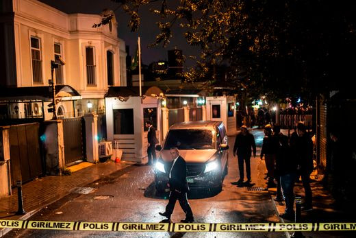 Ngày 16/10, cảnh sát Thổ Nhĩ Kỳ đã tiến hành lục soát tòa lãnh sự quán Saudi Arabia để tìm kiếm bằng chứng về nhà báo Khashoggi bị mất tích