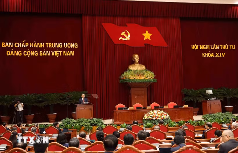 Tổng Bí thư, Chủ tịch nước Tô Lâm phát biểu bế mạc Hội nghị lần thứ tư Ban Chấp hành Trung ương Đảng khóa XIV. (Ảnh: Thống Nhất/TTXVN)