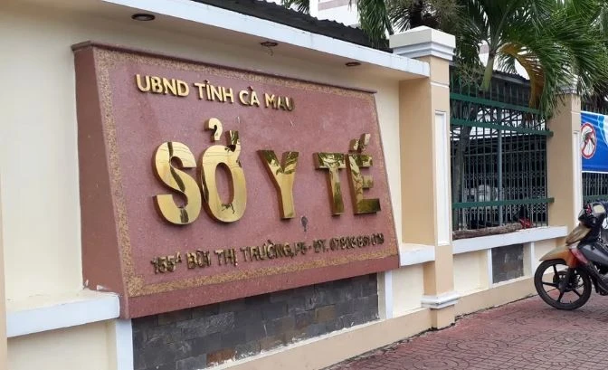 Nhân viên y tế Cà Mau chính thức thoát cảnh nợ lương sau nhiều tháng chờ đợi