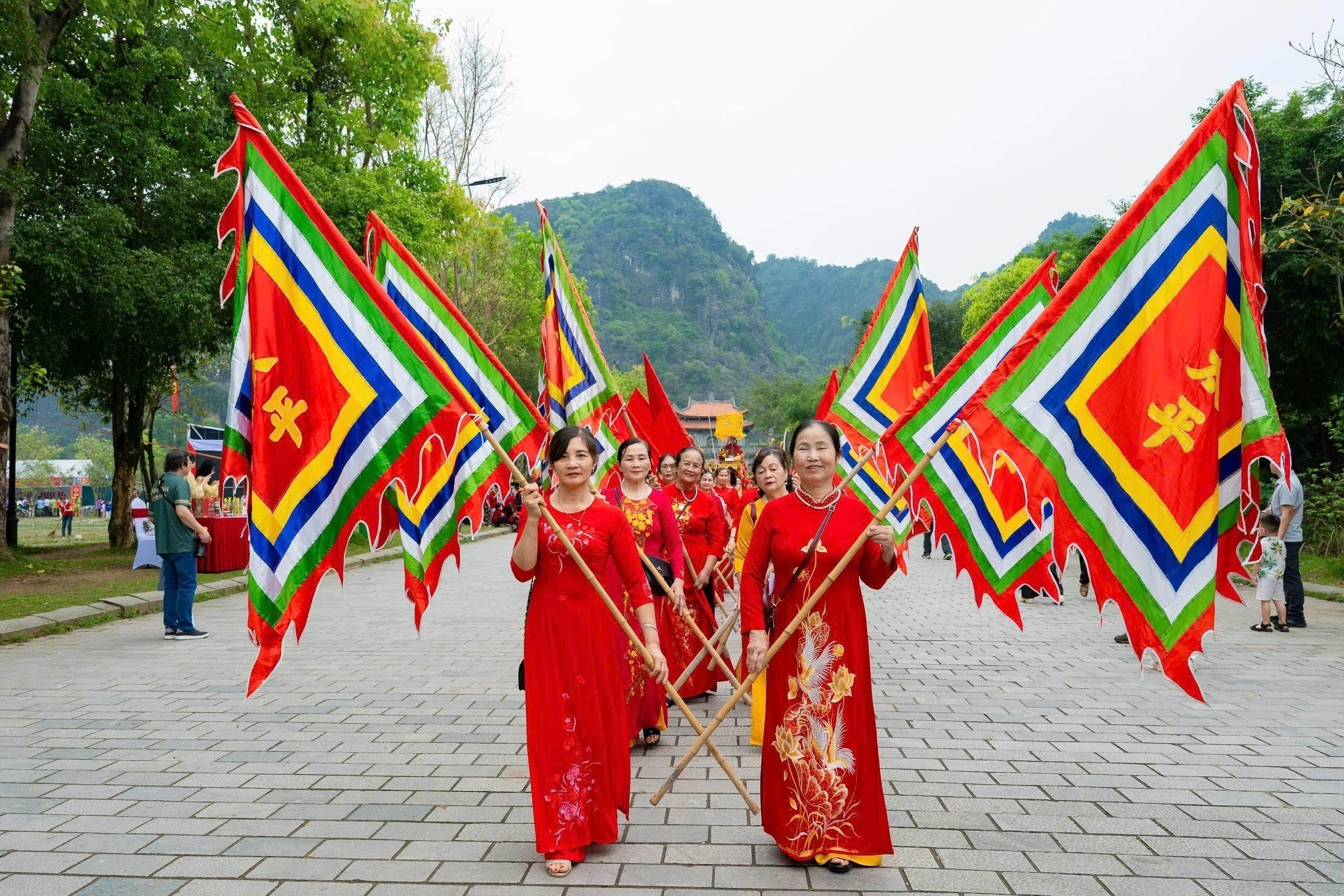 Đưa di sản truyền thống thành điểm nhấn phát triển công nghiệp văn hóa