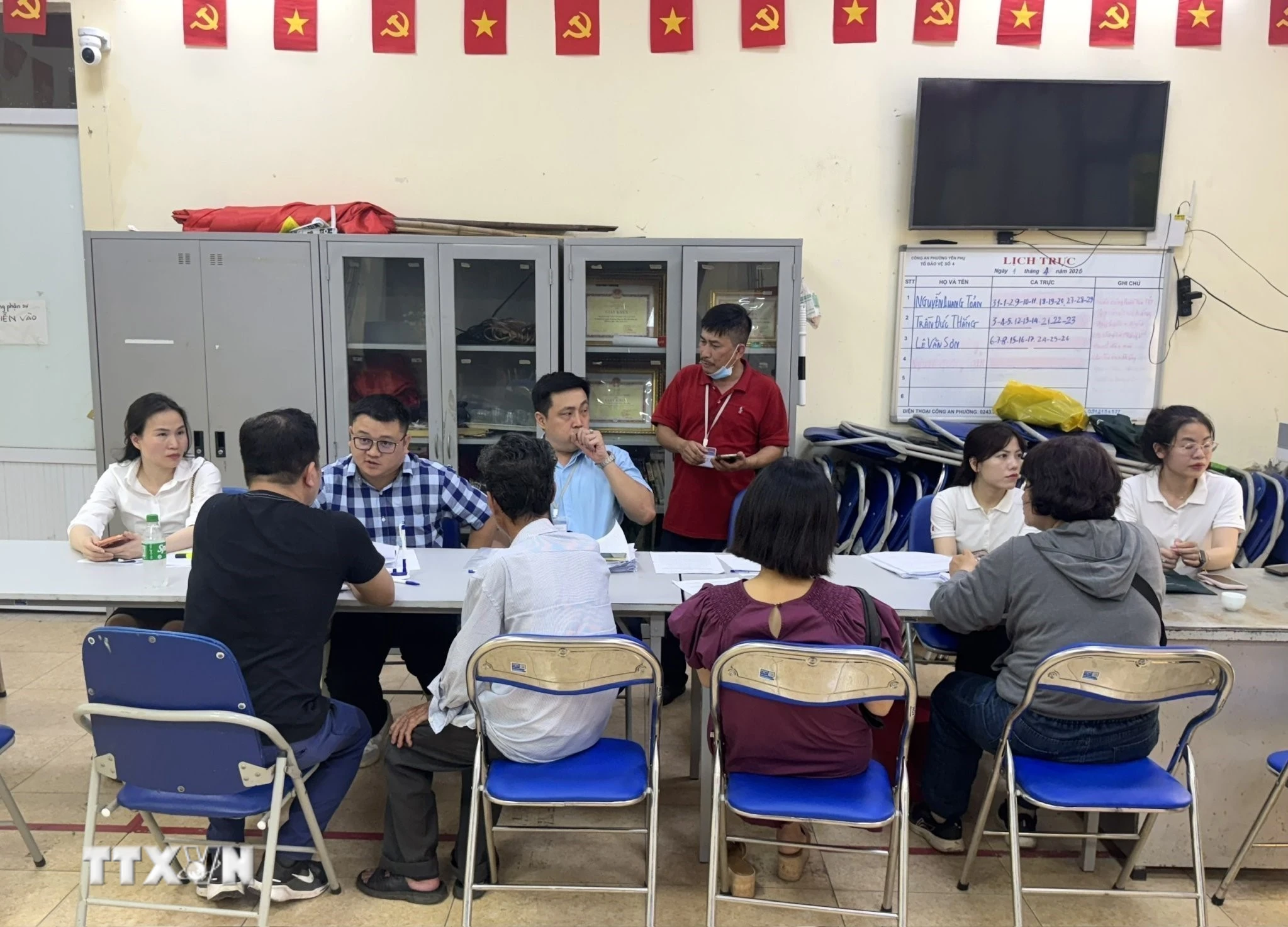 Dự án cầu Tư Liên: Chính quyền cam kết không để nhà thầu đơn độc đối mặt khó khăn