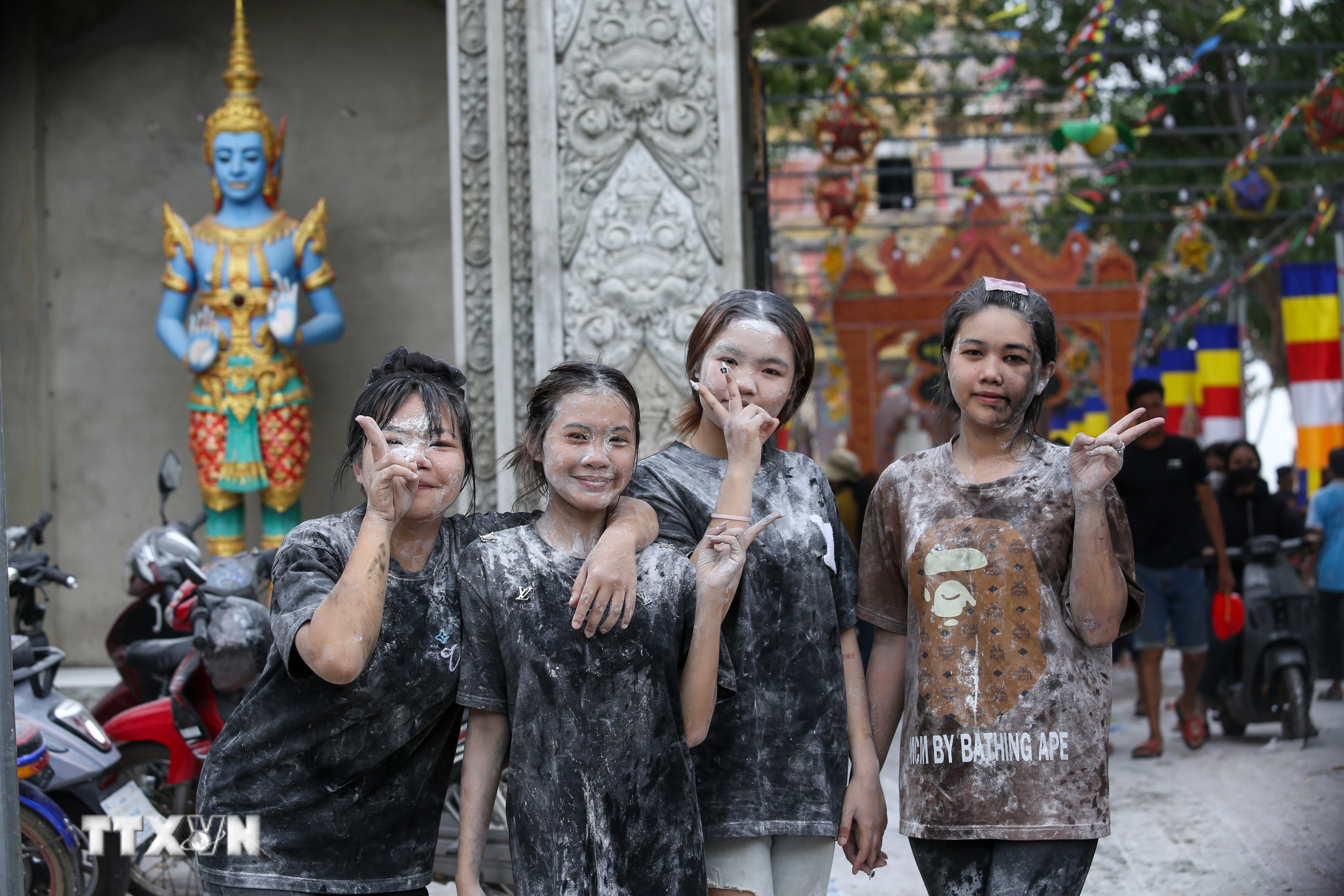 Rực Rỡ Sắc Màu Tết Chol Chnam Thmay Của Đồng Bào Khmer Nam Bộ