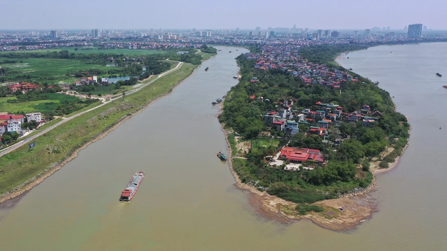 Nỗ lực giải cơn khát nước sạch tại các địa bàn xung yếu