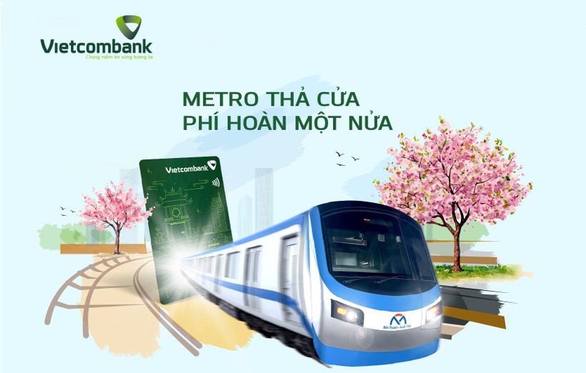 Vietcombank hoàn tiền 50% cho chủ thẻ Vietcombank Visa khi mua vé metro lên tới 450.000 đồng với mỗi khách hàng. (Ảnh: Vietnam+)