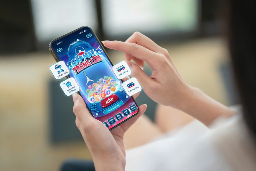 Dân văn phòng hào hứng “gắp thú” săn iPhone 17 trên VietinBank iPay Mobile 