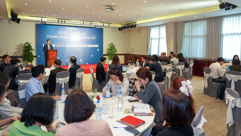 Ứng dụng AI trong báo chí nhằm nâng cao hiệu quả nội dung số. (Ảnh: Vietnam+)