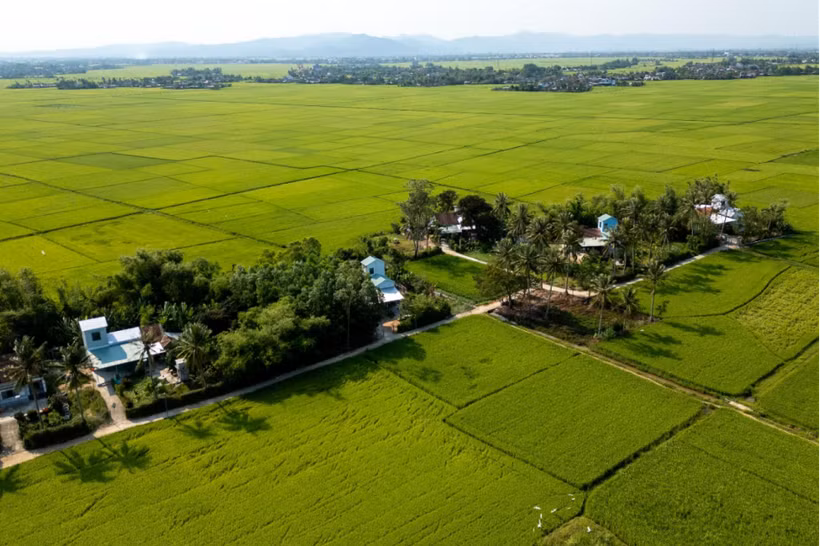 Những ngôi nhà an toàn được Ngân hàng Phát triển Châu Á và Chính phủ tài trợ được xây dựng lại trong chiến dịch Quang Trung tại khu phố Đông Thạnh, phường Đông Hòa tỉnh Đắk Lắk. (Ảnh: ADB)
