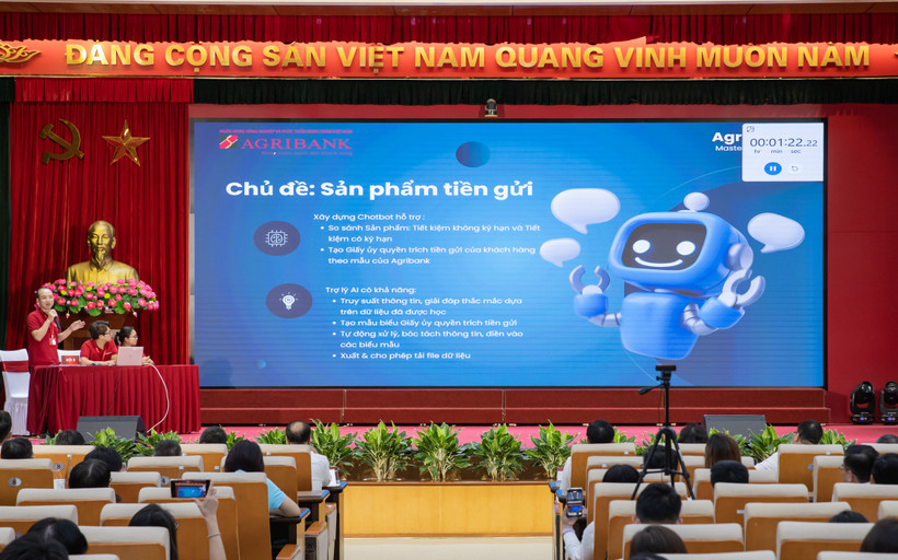 Hội thi “Agribanker làm chủ công nghệ trong kỷ nguyên số” toàn hệ thống, nơi tỏa sáng trí tuệ - Tôn vinh bản lĩnh tiên phong, tinh thần đổi mới. (Ảnh: Vietnam+)