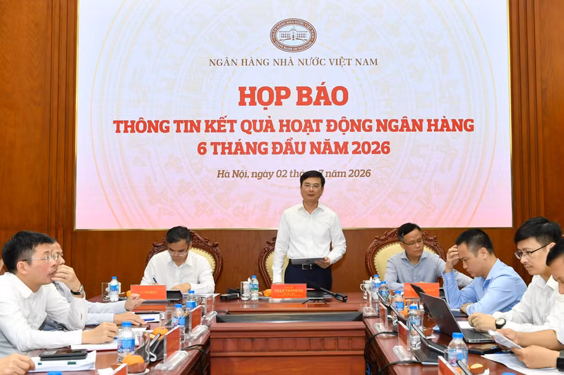 Phó Thống đốc Phạm Thanh Hà phát biểu tại họp báo. (Ảnh: Vietnam+)