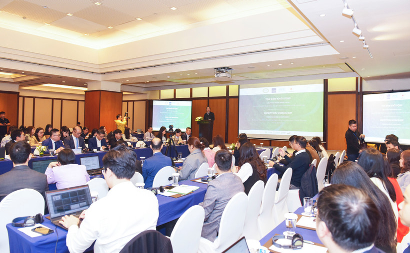 Toàn cảnh toạ đàm. (Ảnh: Vietnam+)