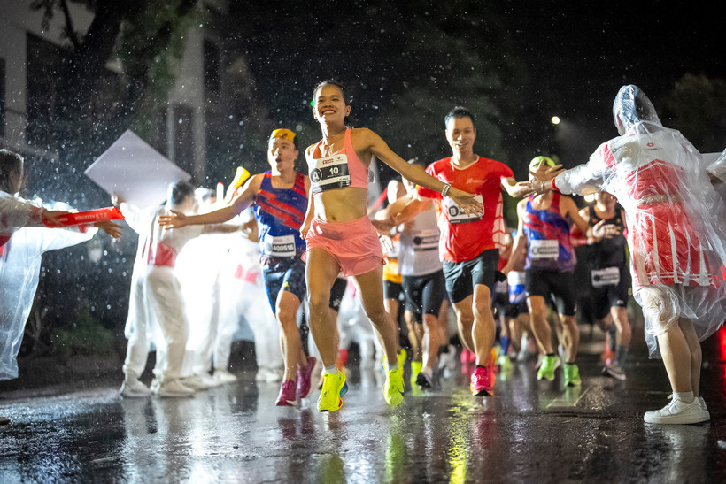Giải Marathon Quốc tế Hà Nội Techcombank Mùa thứ 4, kết nối di sản Thủ đô và sức mạnh cộng đồng. (Ảnh: Vietnam+)