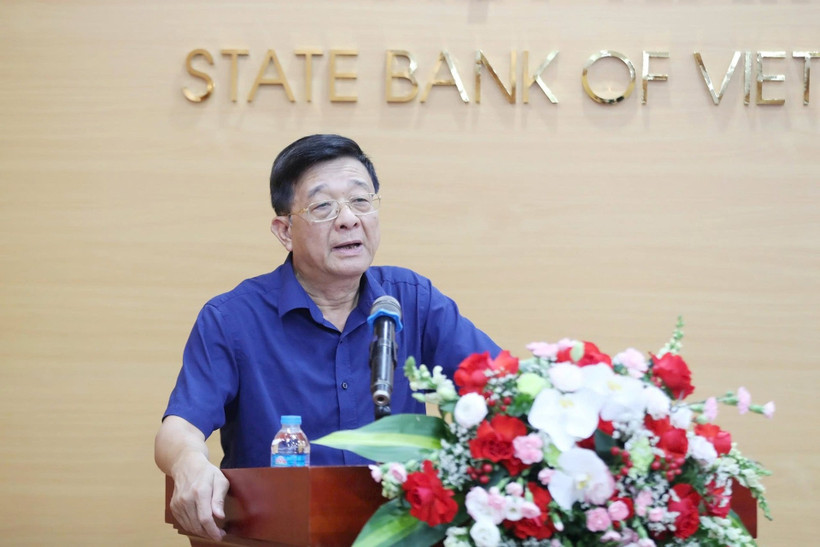 Phó Chủ tịch kiêm Tổng Thư ký Nguyễn Quốc Hùng phát biểu khai mạc. (Ảnh: Vietnam+)