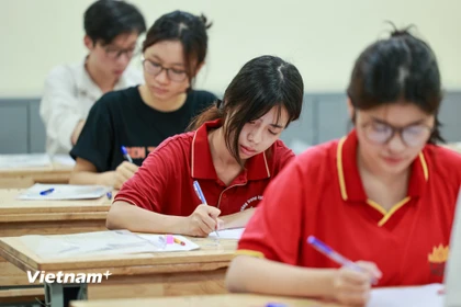 Thí sinh dự thi Tốt nghiệp Trung học phổ thông. (Ảnh: PV/Vietnam+)