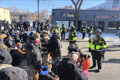 Ông Trump dừng chiến dịch truy quét di trú tại Minnesota 