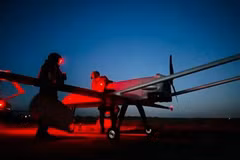 UAV Ukraine “tập kích” trung tâm hàng không vũ trụ Nga, lưới lửa phòng không được kích hoạt
