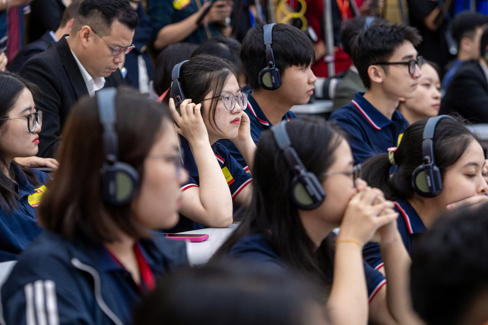 Việt Nam là điểm đến đầu tiên của Tổng thống Macron trong chuyến công du ba nước Đông Nam Á lần này, cho thấy sự coi trọng của Paris đối với Hà Nội. Sau Việt Nam, ông Macron sẽ đến Indonesia rồi Singapore, hai nước cũng vừa thiết lập Đối tác chiến lược toàn diện với Việt Nam. (Ảnh: PV/Vietnam+)
