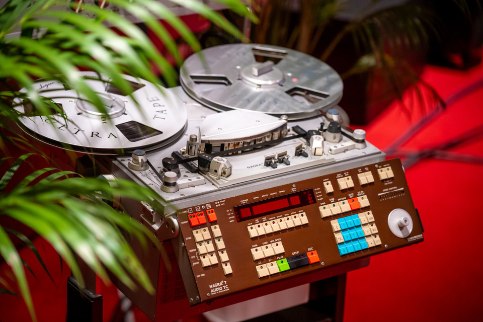 Bên cạnh phân khúc hi-end, AVShow lần thứ 25 mở rộng không gian cho các thiết bị nghe nhìn phục vụ đời sống hiện đại. (Ảnh: Minh Sơn/Vietnam+)